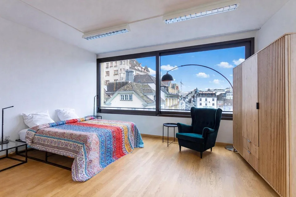 Möbliertes Atelier mitten in Basel, zwischen Barfüsserplatz und Steinenvorstadt