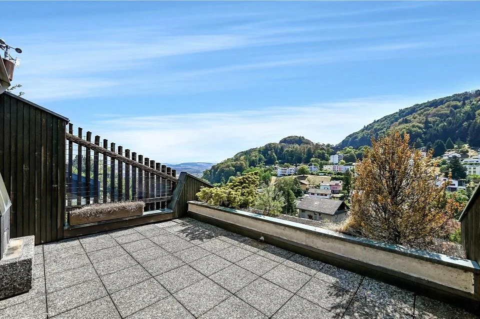 5.5-Zimmer-Einfamilienhaus mit traumhafter Aussicht und grosszügiger Terrasse in Kehrsatz
