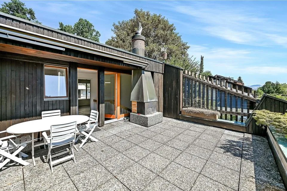 5.5-Zimmer-Einfamilienhaus mit traumhafter Aussicht und grosszügiger Terrasse in Kehrsatz