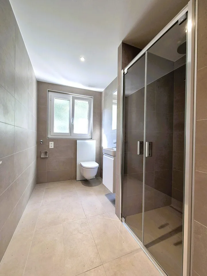 Helles 3,5-Zimmer-Apartment im Herzen von Noës renoviert