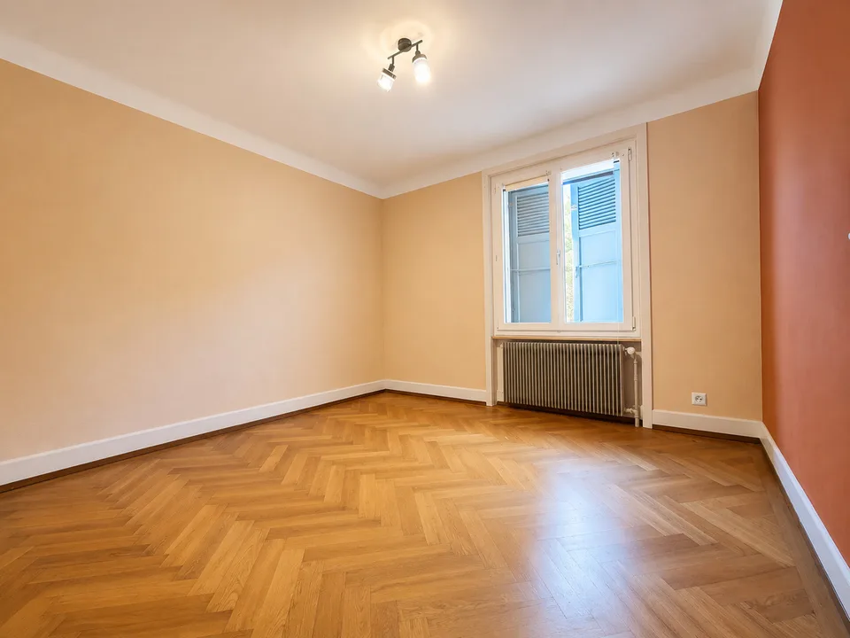 Bella casa indipendente con grande potenziale a Losanna