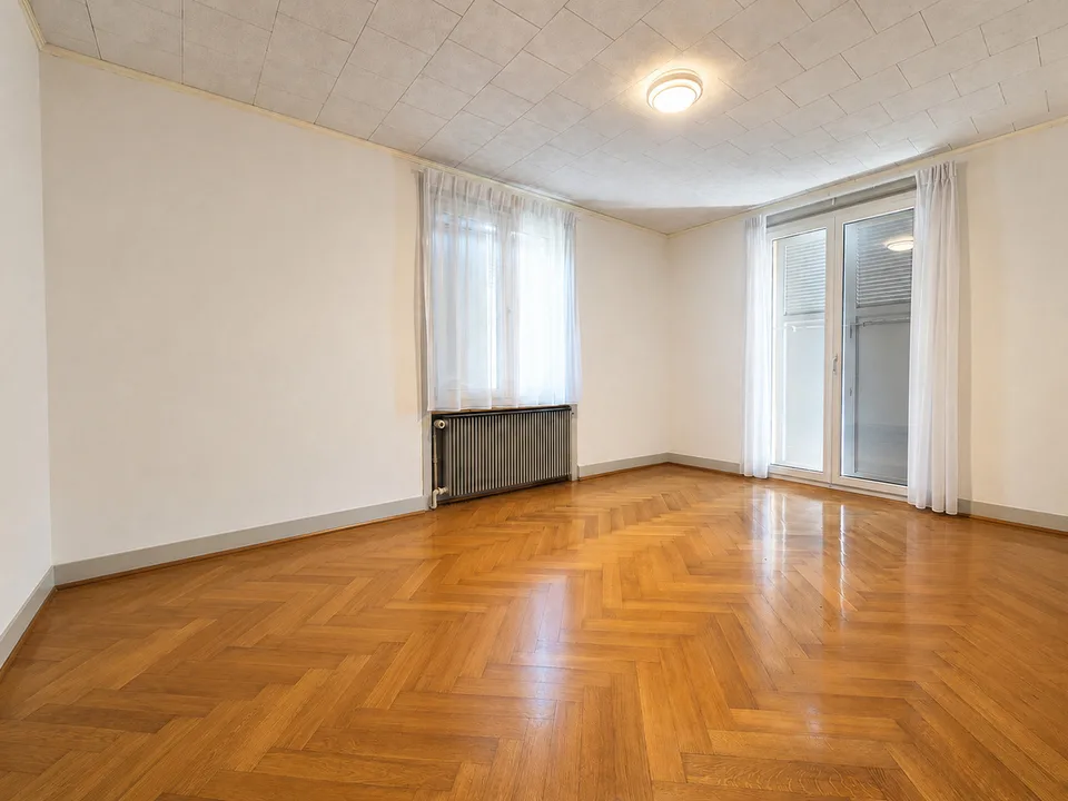 Bella casa indipendente con grande potenziale a Losanna