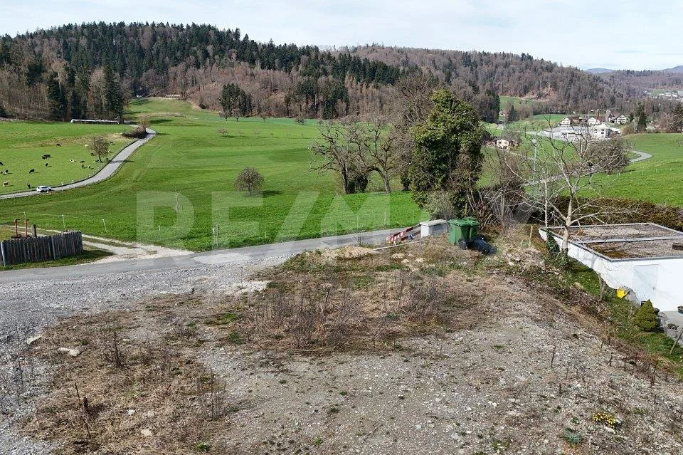 Bauland 1'143 m², Nähe A1 und Lenzburg, Hanglage mit Weitsicht, z.B...