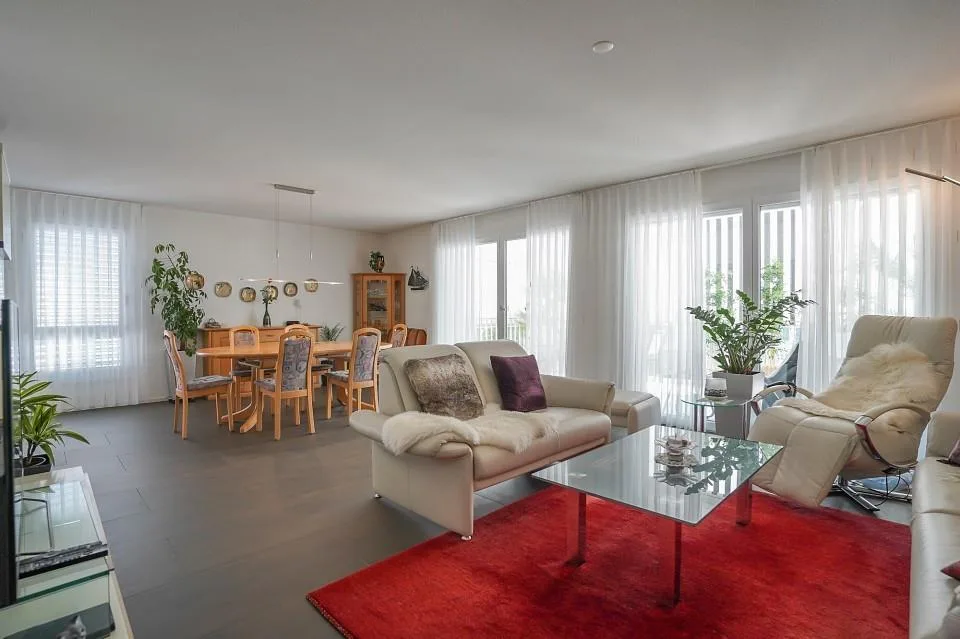 Appartement spacieux de 4½ pièces avec 3 balcons