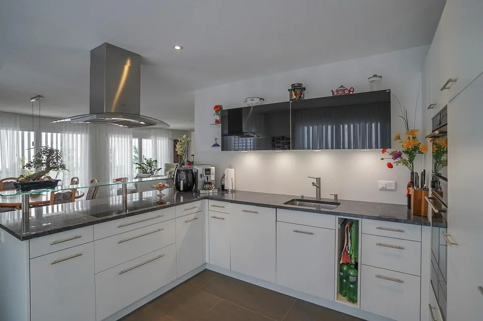 Appartement spacieux de 4½ pièces avec 3 balcons