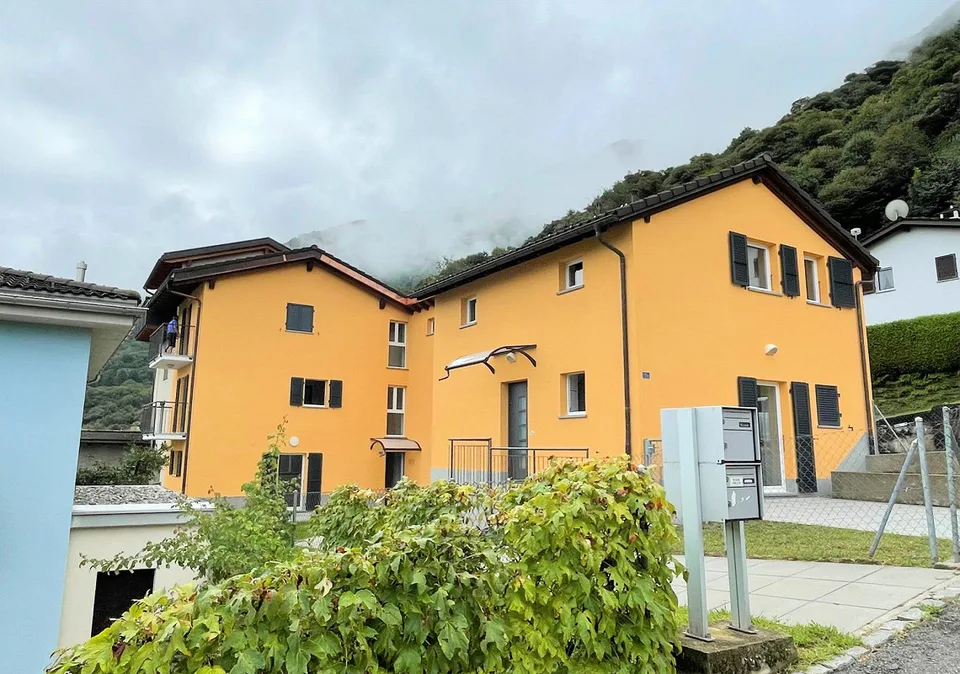 Spacious completely renovated villa in a convenient and quiet area