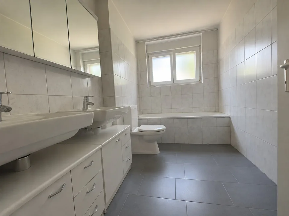 4.5-Zimmerwohnung am Stadtrand von Wallisellen