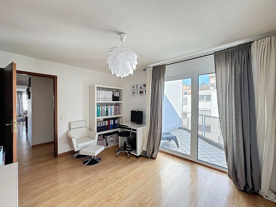 Penthouse-Wohnung mit 5,5 Zimmern, zwei Terrassen und zwei Balkonen