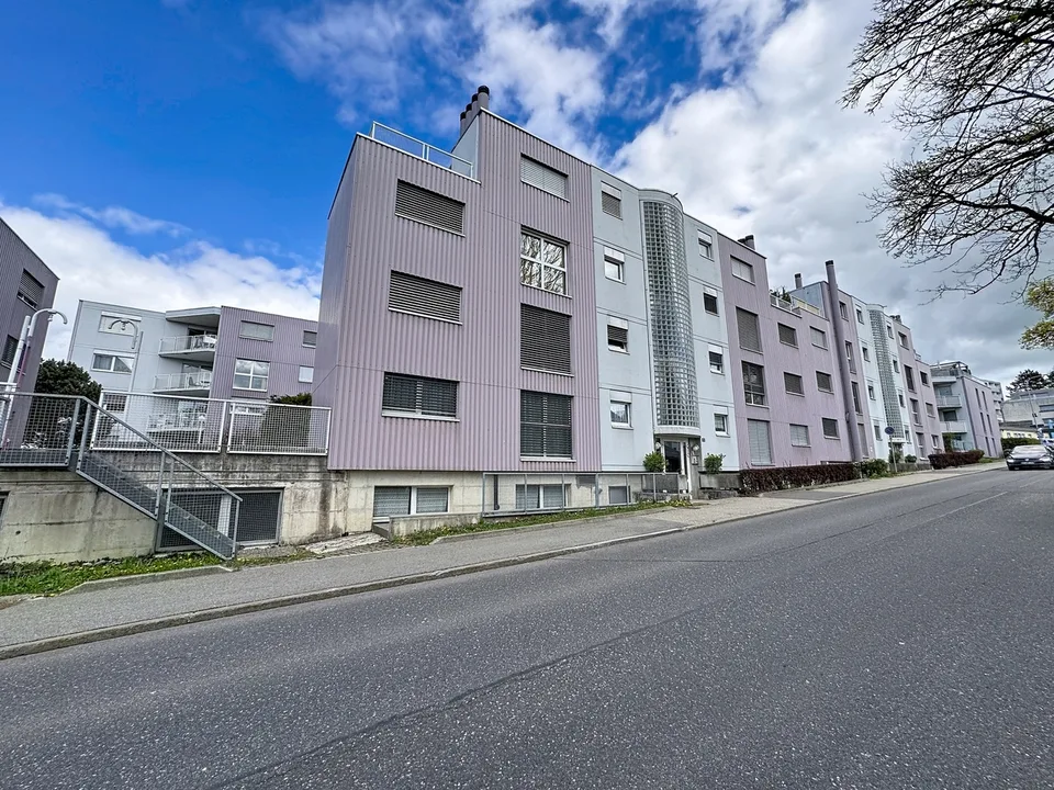 Penthouse-Wohnung mit 5,5 Zimmern, zwei Terrassen und zwei Balkonen