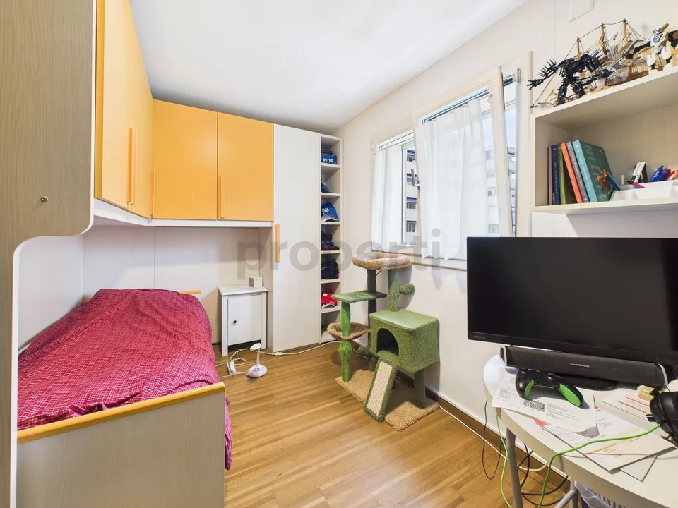 Elegante Wohnung im Herzen von Lugano: Komfort und Stil in privilegierter Lage