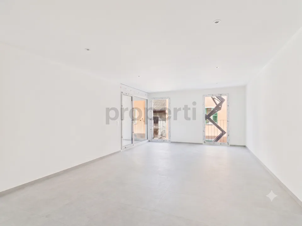 Modernes Penthouse mit 2,5 Zimmern, Aufzug und Parkplatz, Biasca
