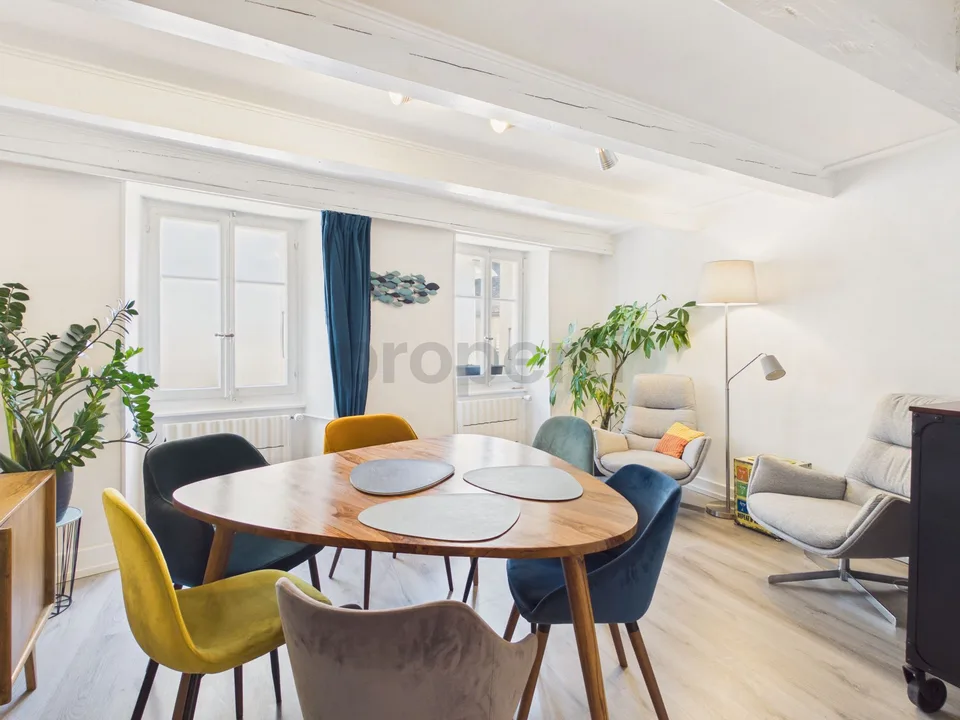 Elegantly renoviertes Haus im Herzen von Aubonne