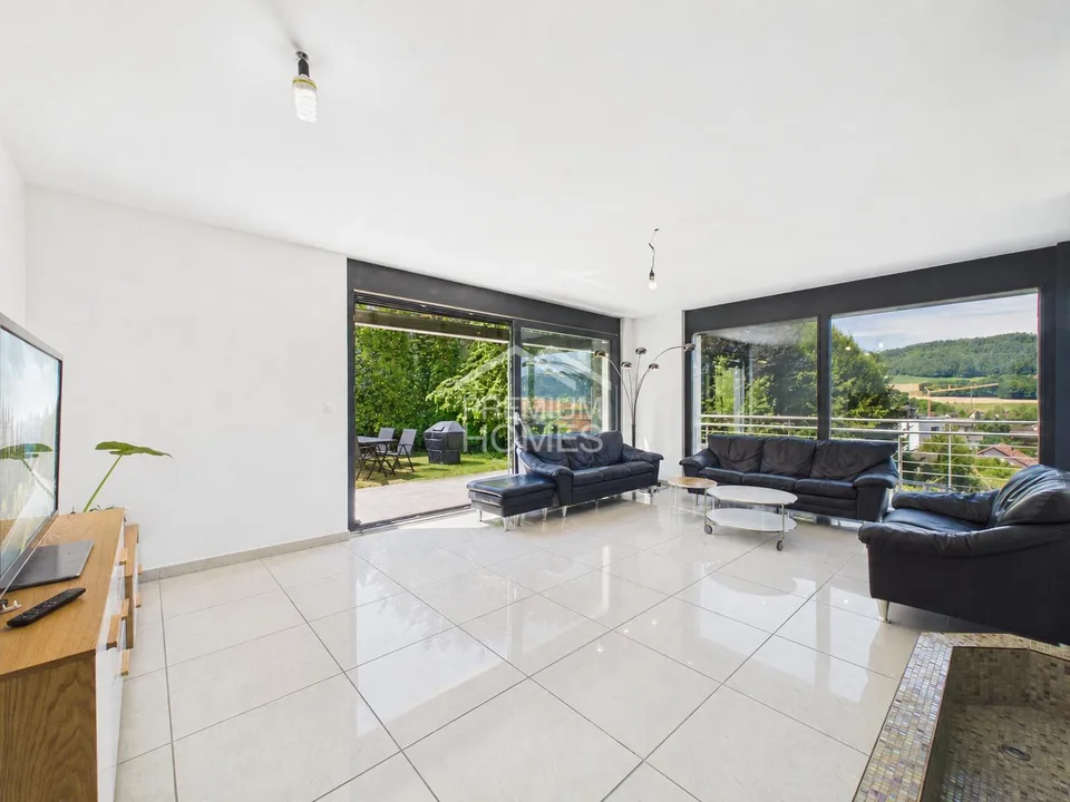 An architect's villa, an exceptional view