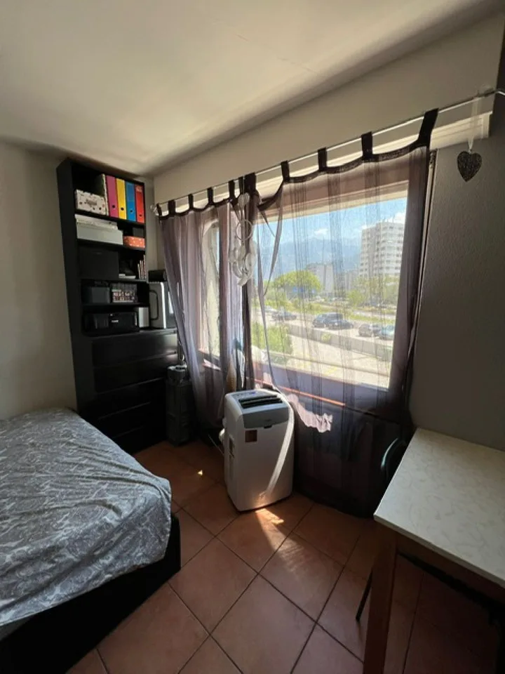 One-room flat