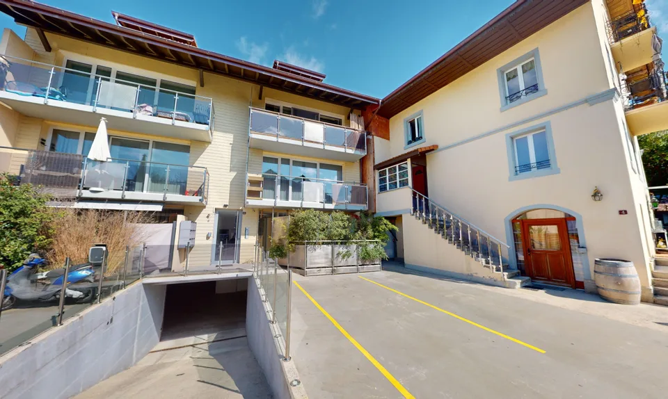 High yield for this rental building not to be missed!