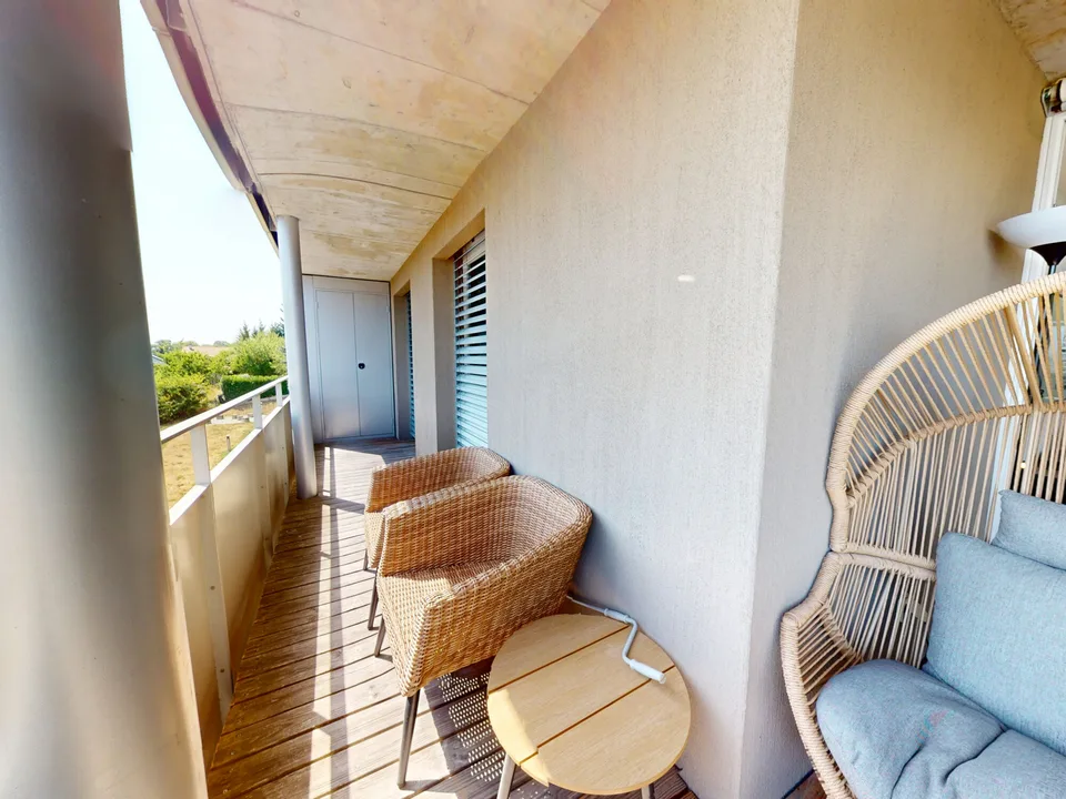 Le Balkon
