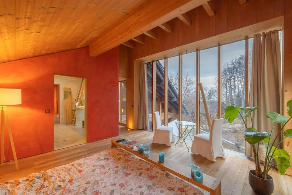 Magnifica villa progettata da un architetto arredata con 3 camere ai margini della foresta a Saint-Cergue – foto 8 di 13