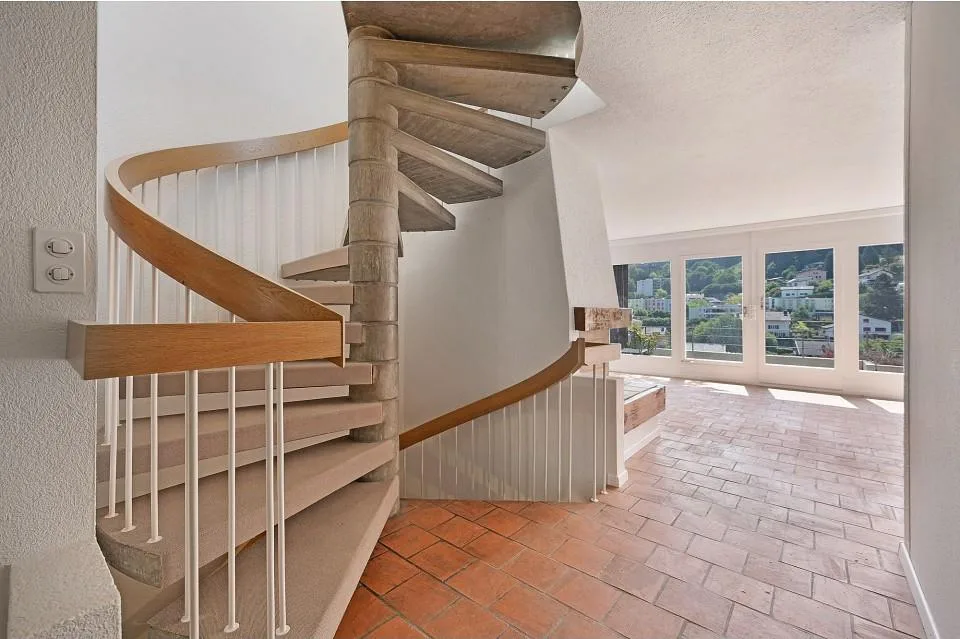 5.5-Zimmer-Einfamilienhaus mit traumhafter Aussicht und grosszügiger Terrasse in Kehrsatz