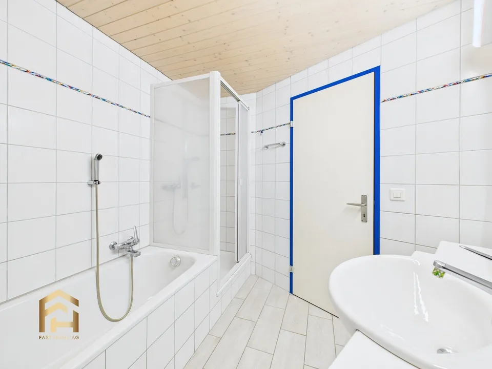 Attractive 4.5-room apartment with balcony, hobby room and private garden oasis