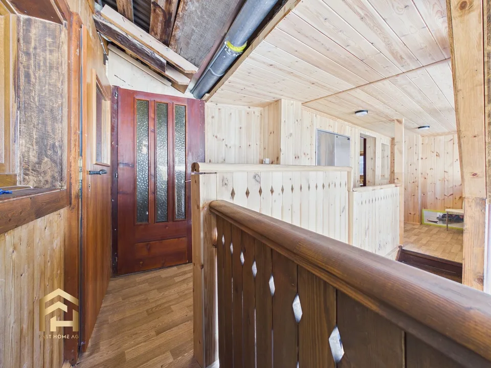 Casa vallesana completamente ristrutturata con due unità abitative separate – foto 10 di 13