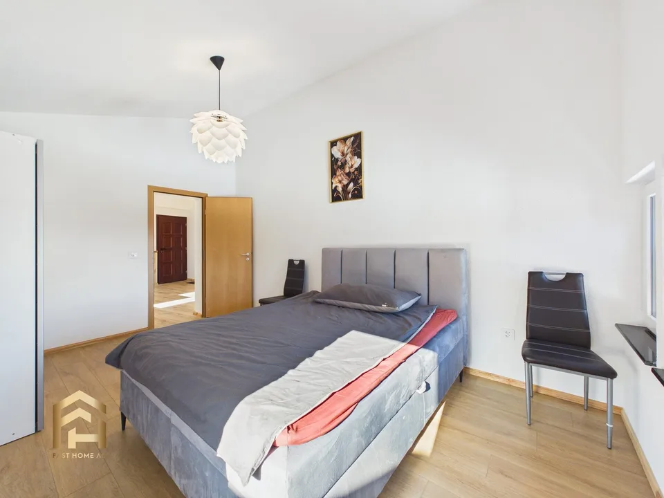 Casa vallesana completamente ristrutturata con due unità abitative separate – foto 6 di 13