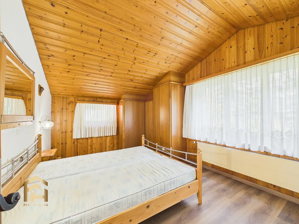 Proprietà tradizionale con potenziale di sviluppo a Gondo – foto 8 di 13