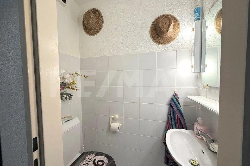 Charming 5-Room Corner House with Garden and Garage in Breitenbach