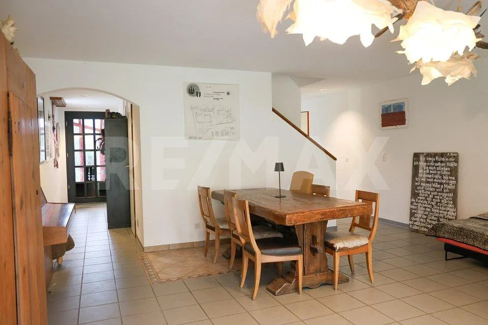 Charming 5-Room Corner House with Garden and Garage in Breitenbach