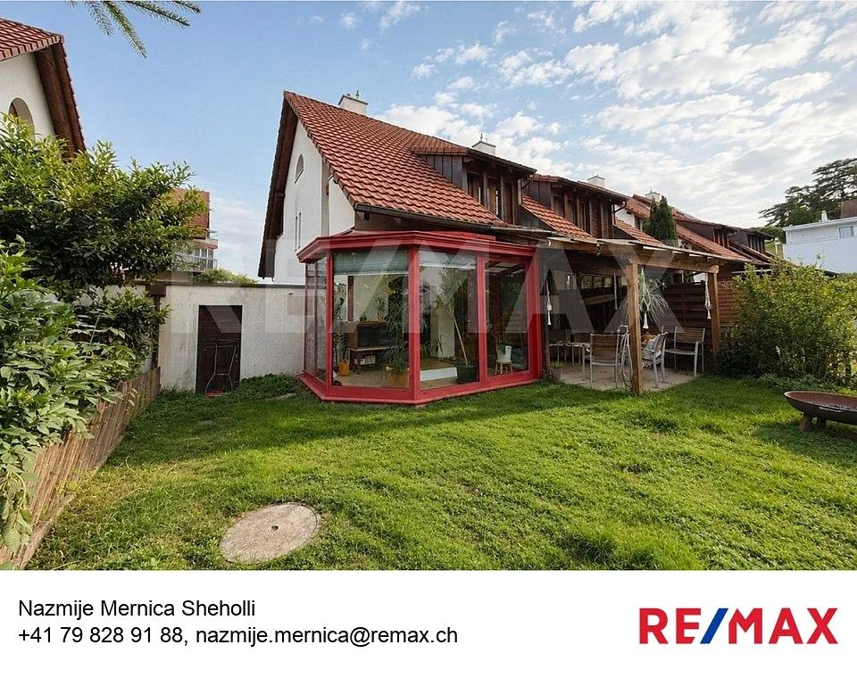 Charmantes 5 Zimmer -Eckhaus mit Garten und Garage in Breitenbach