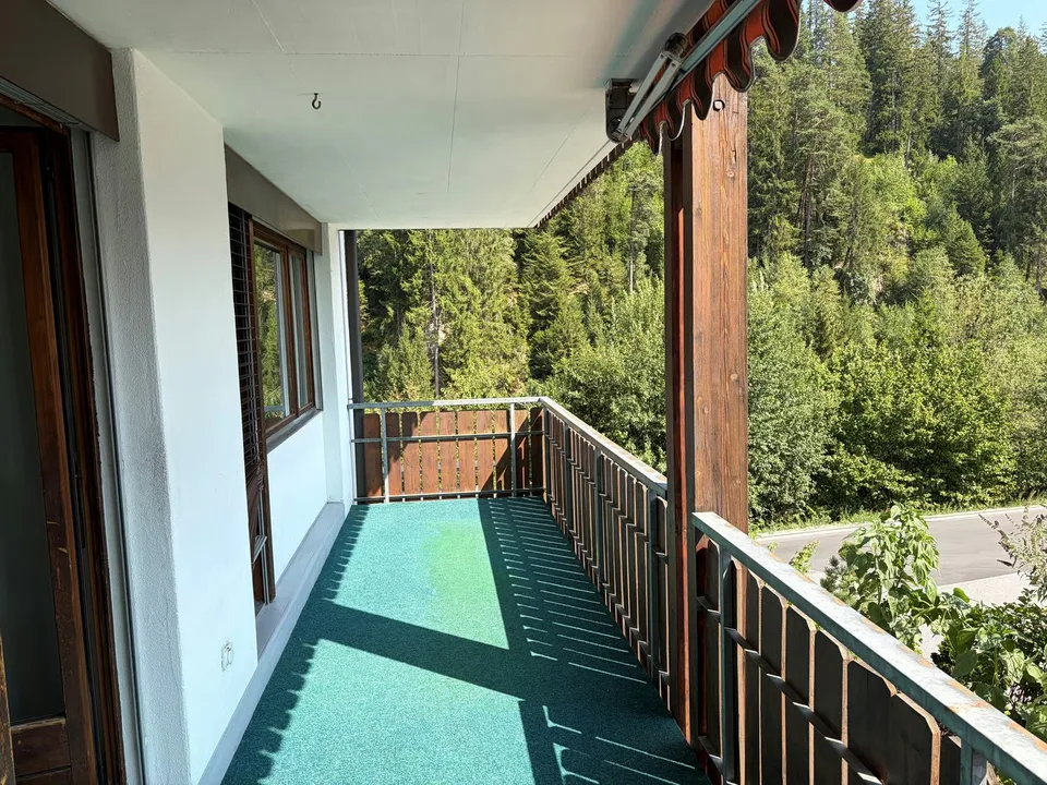 Appartamento affascinante 4.5 stanze con panorama montano a Laax – foto 5 di 17