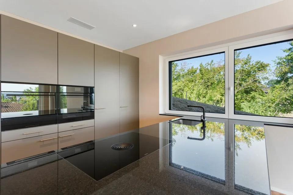 Premier occupation : maison semi-détachée 5,5 pièces avec vue sur le Säntis et beaucoup d'espace ouvert