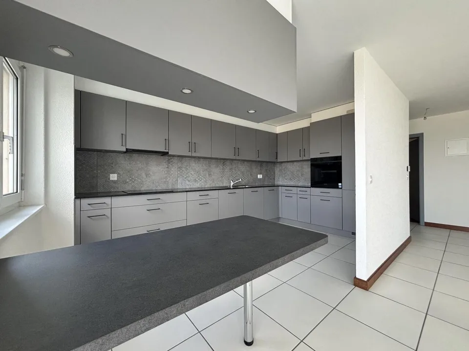 Magnifique appartement de 4.5 pièces rénové à louer aux Hauts-Geneveys