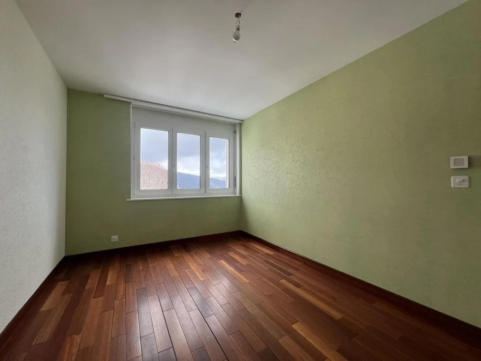 Magnifique appartement de 4.5 pièces rénové à louer aux Hauts-Geneveys
