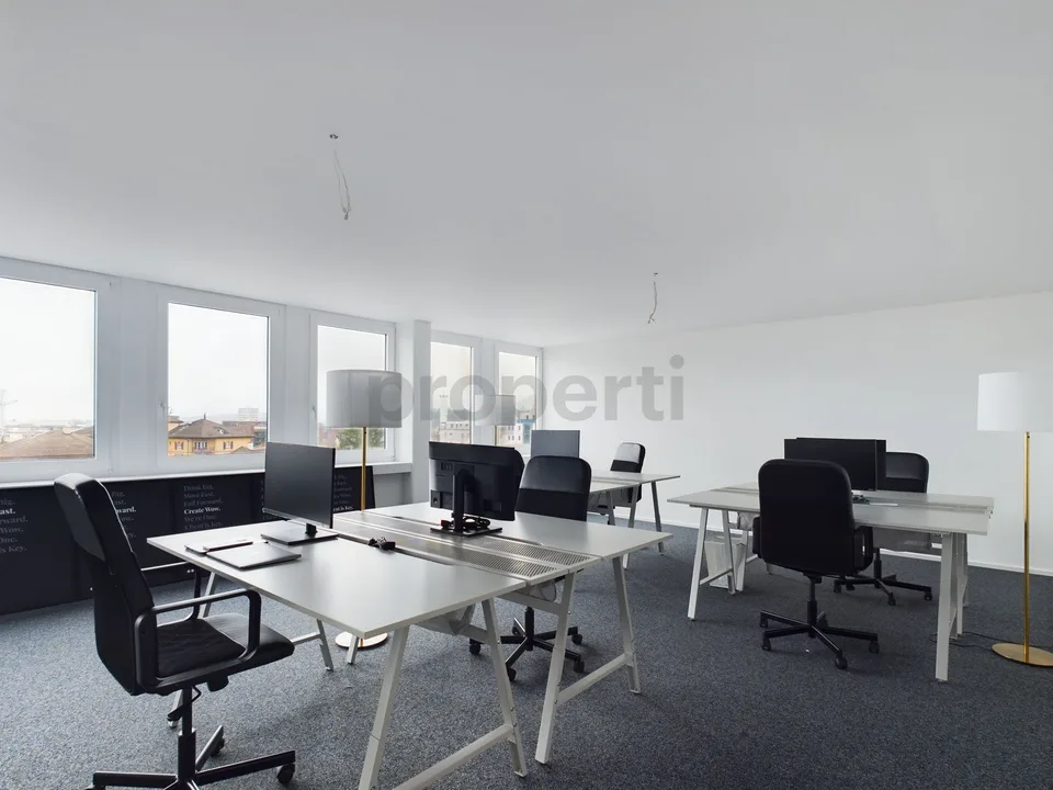 Unique and light-flooded office in Emmen at the train station