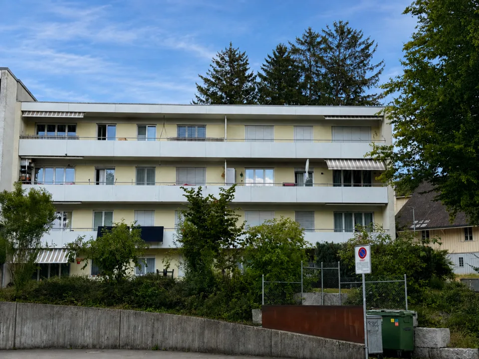 Attraktive 3-Zimmer Wohnung an zentraler Lage in Pfäffikon
