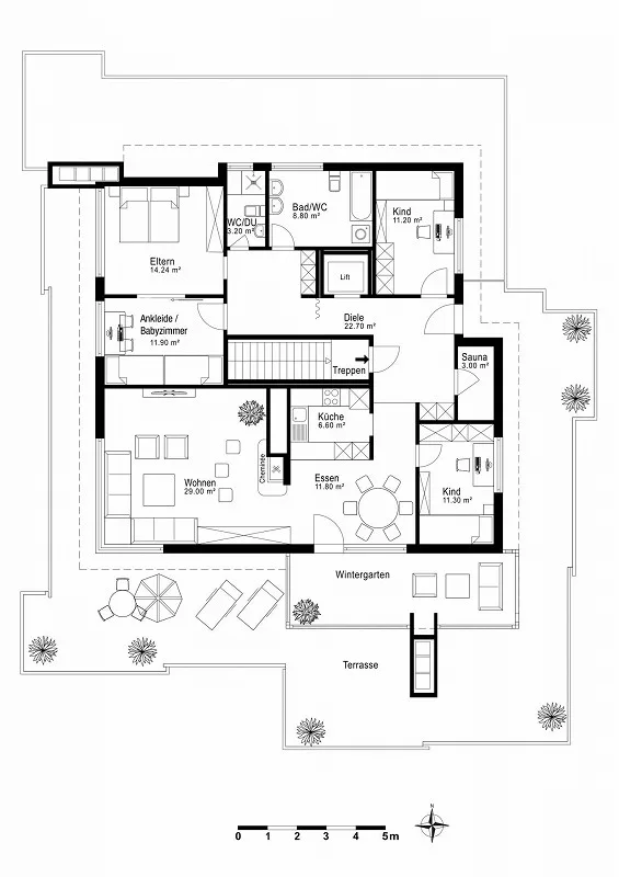 5.5-room penthouse apartment with a view of the pond
