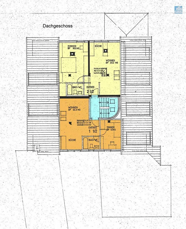Maison multifamiliale bien entretenue avec garage souterrain au centre du village !