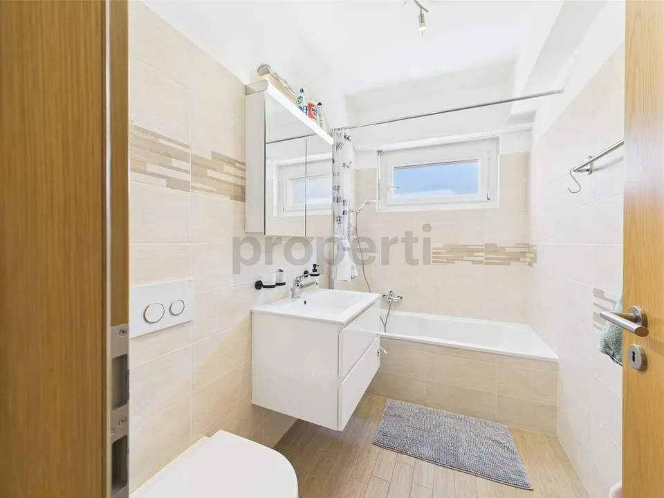 Esclusivo Appartamento con Piscina Condominiale (2nd Resid)