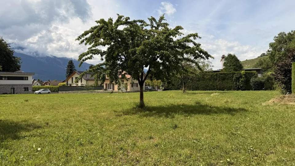 Terrain avec projet à vendre à Bex