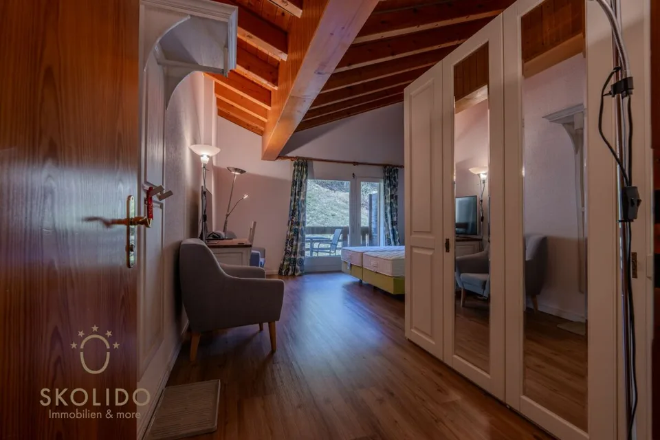 Charming Studio with Balcony – photo 5 of 13
