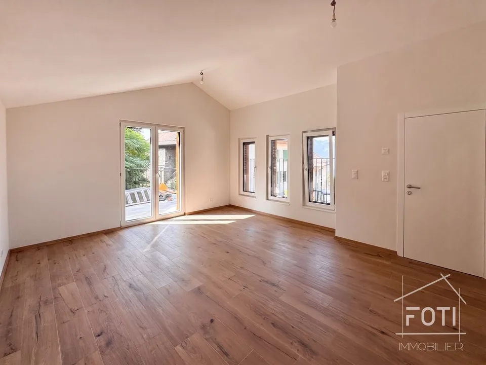 Appartement de 4 pièces avec terrasse et jardin privatif - Brent