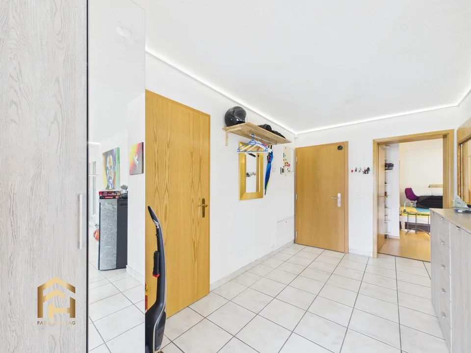 Ruhig wohnen in Brigerbad sanierte 3.5 ZWG mit Wintergarten