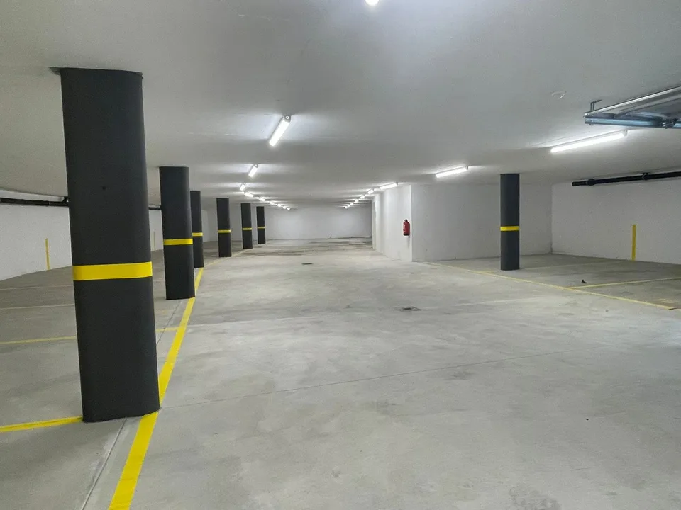 Elegante Wohnung mit Dachterrasse in Massagno – Sofort verfügbar