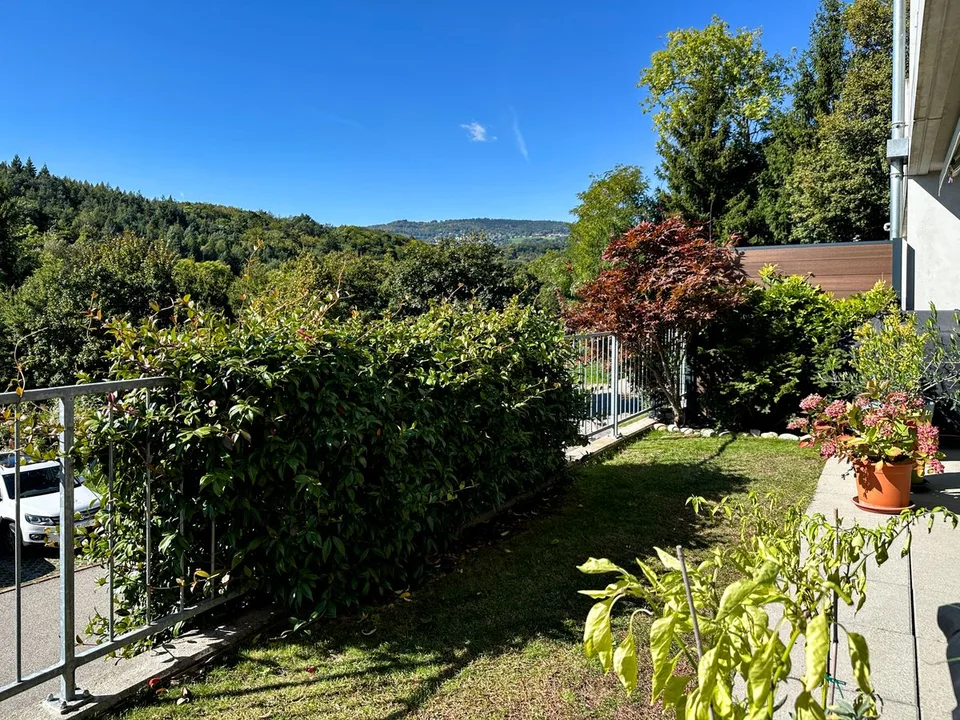 Superbo appartamento familiare con balcone-giardino e vista libera – foto 11 di 26