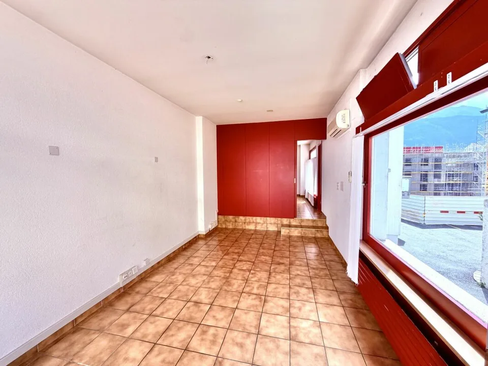 Haus im Herzen von Fully mit großem Potenzial – Foto 8 von 13