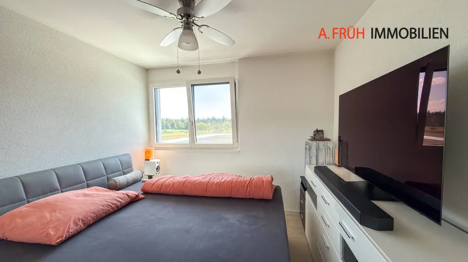 Appartement penthouse 2.5 pièces avec deux places de parking – photo 8 sur 13