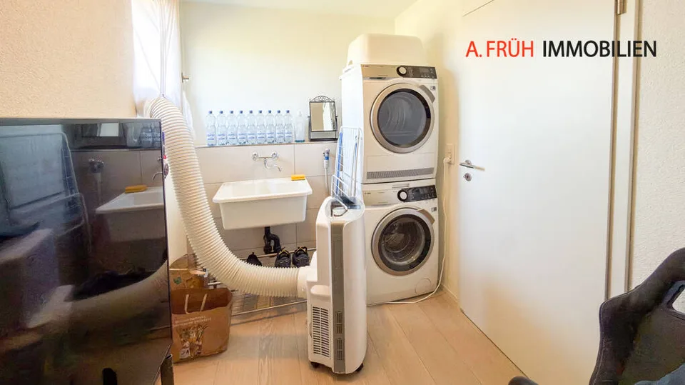 Appartement penthouse 2.5 pièces avec deux places de parking – photo 10 sur 13