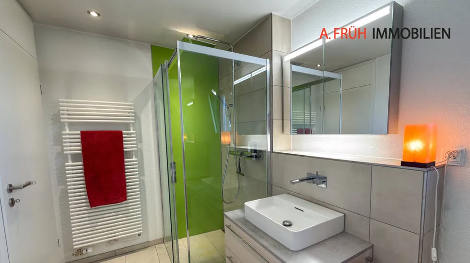 Appartement penthouse 2.5 pièces avec deux places de parking – photo 6 sur 13