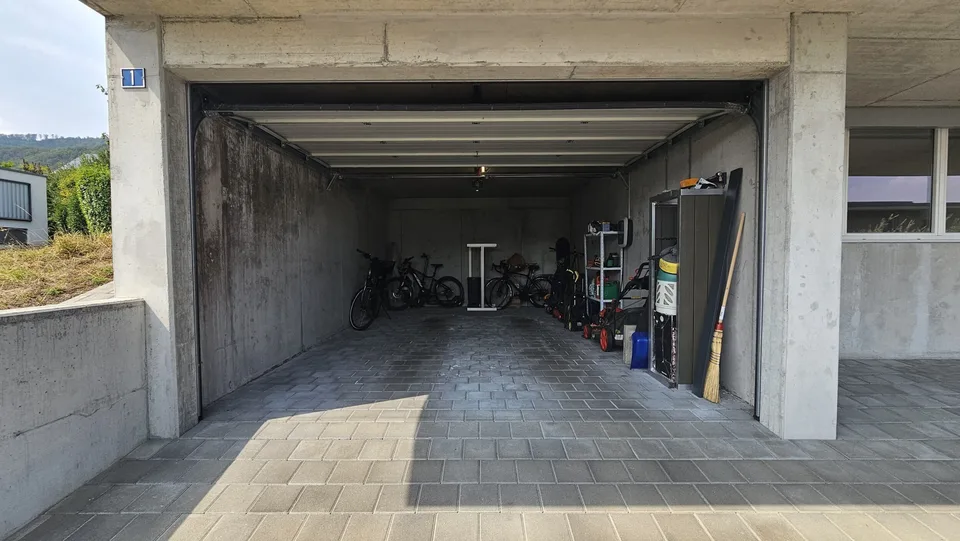 In vendita a Delémont bellissima casa a schiera di 5,5 locali – foto 3 di 13