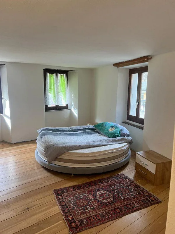 Maison rénovée avec 3 appartements au centre de Cevio | Renovie... – photo 12 sur 22